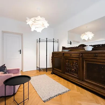 דירה Homey Center ורשה